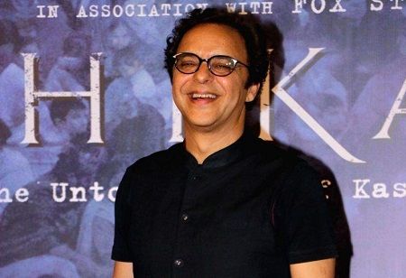 Vidhu Vinod Chopra Buys Bandra Apartment for 7.75 Crore